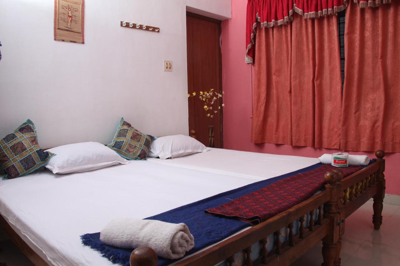 Dream Catcher Home Stay Kochi Екстер'єр фото