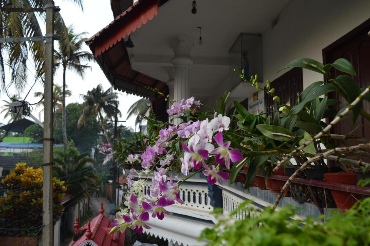Dream Catcher Home Stay Kochi Екстер'єр фото
